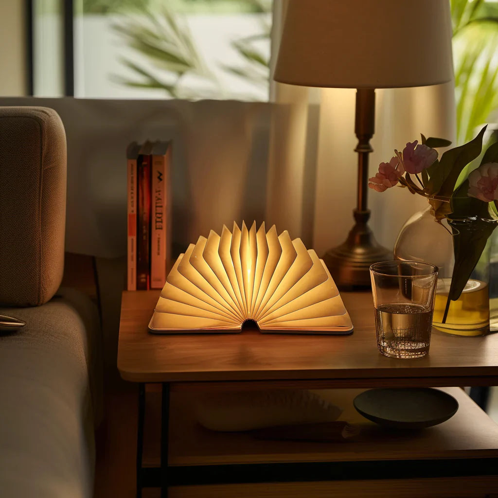 Brehn | LED-Tischlampe im Buchdesign