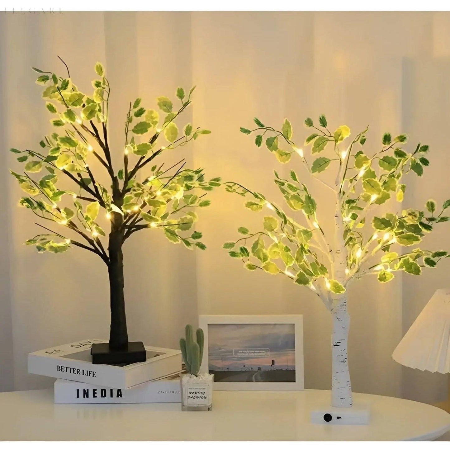 BrightTree Lampe – Leuchtender Baum als Heimdekoration mit LED-Lichtern