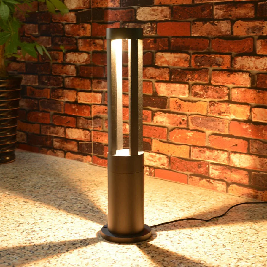Rocklux Gartenlampe - Stilvolle LED-Außenleuchte zur Gartenbeleuchtung | Brehn