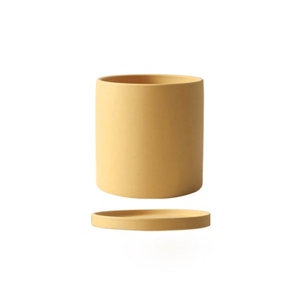 Eleganter Blumentopf aus Keramik mit Untertasse