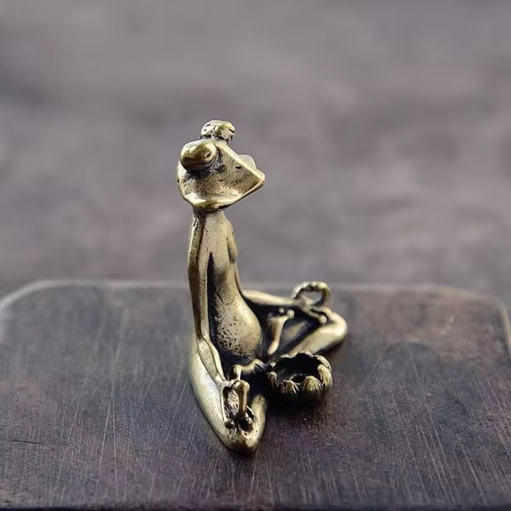 Meditation Frog Figurine | Brehn