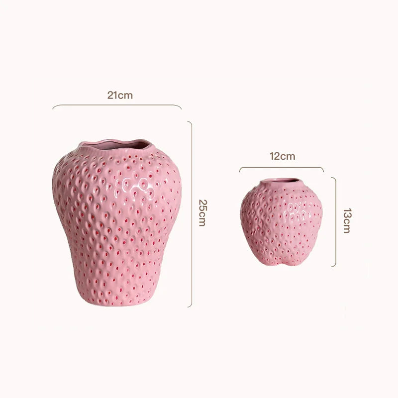 Keramikvase im Erdbeer-Design, Dekorative Blumenvase für Wohnzimmer und Küche | Brehn