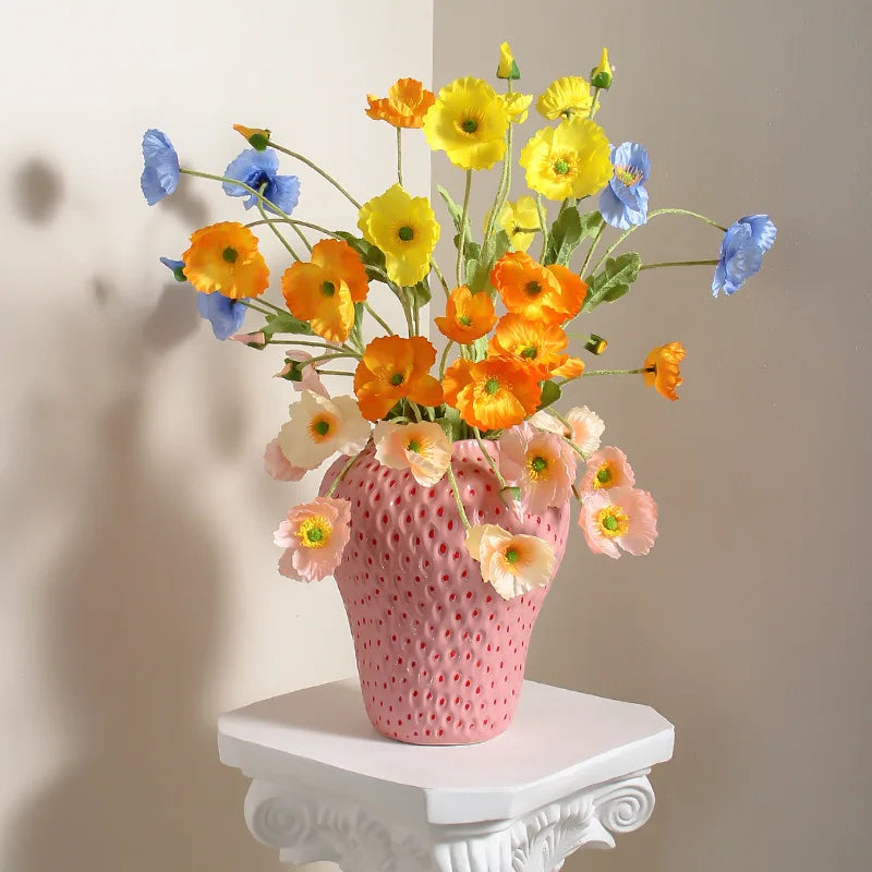 Keramikvase im Erdbeer-Design, Dekorative Blumenvase für Wohnzimmer und Küche | Brehn