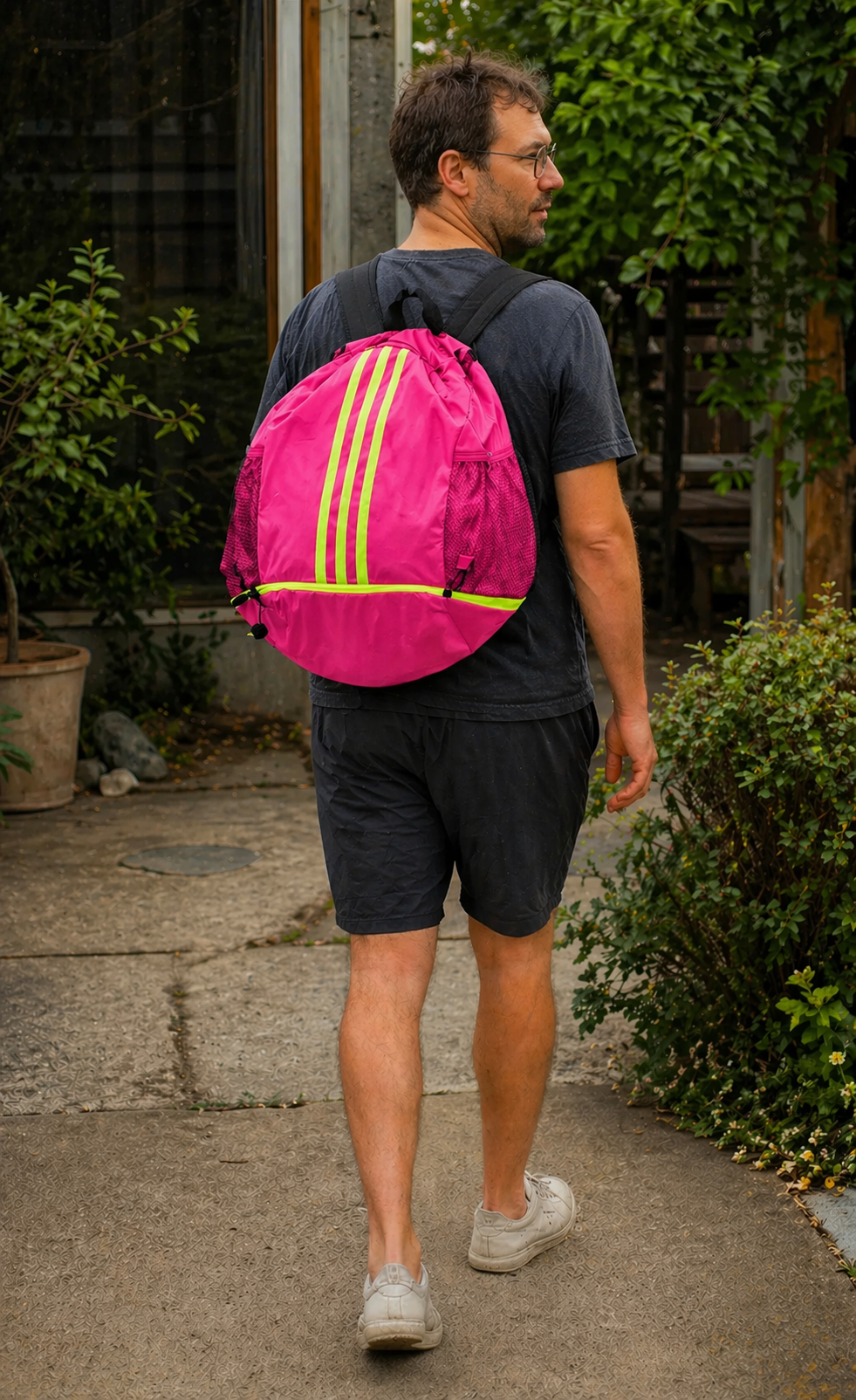 Großer Nylon-Rucksack mit Kordelzug