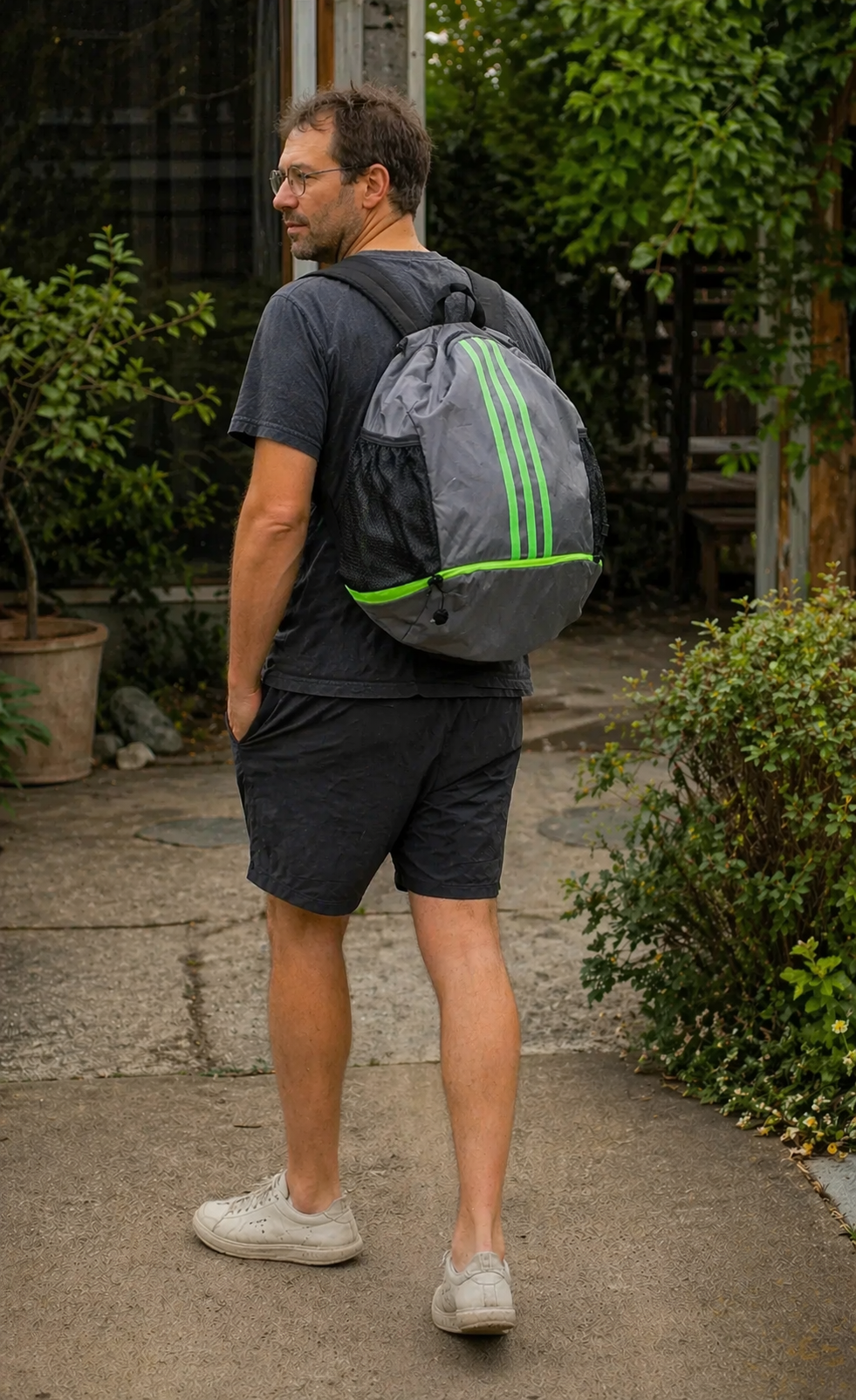 Großer Nylon-Rucksack mit Kordelzug
