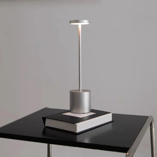 Klassische kabellose Lampe - Touch-Sensor-LED-Schreibtischlampe mit 3 einstellbaren Farbtemperaturen