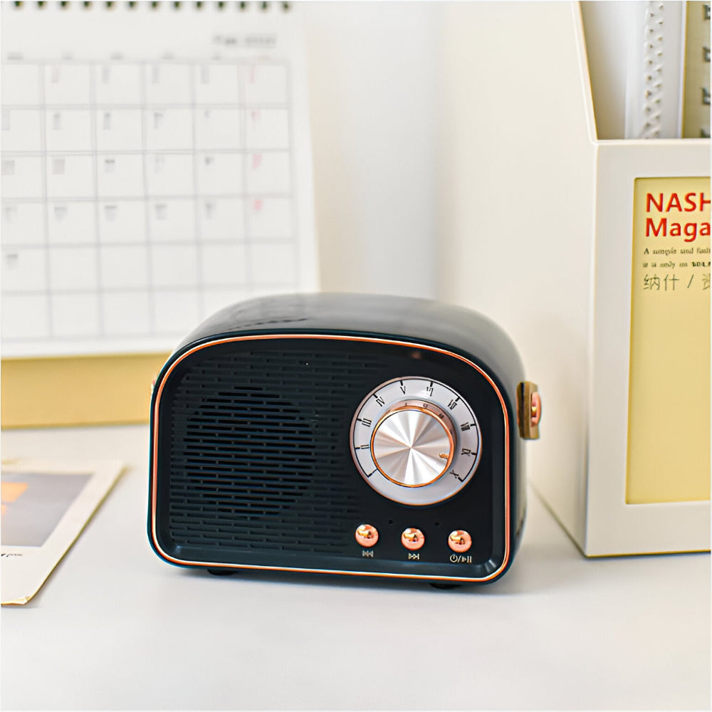 SoundRetro Bluetooth Lautsprecher – Kabelloser Vintage Lautsprecher mit tiefem Sound & Retro-Design | Brehn