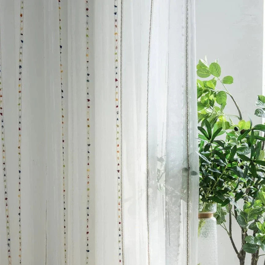 Bunte stereoskopische gestickte transparente Gardine | Brehn