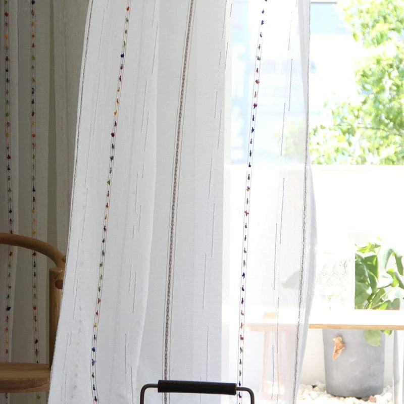 Bunte stereoskopische gestickte transparente Gardine | Brehn