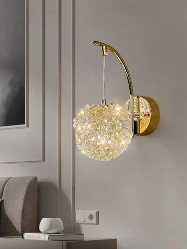 Brehn | Luxuriöse Wandleuchte aus Kristall - Raffinierte Beleuchtung für Ihr Interieur