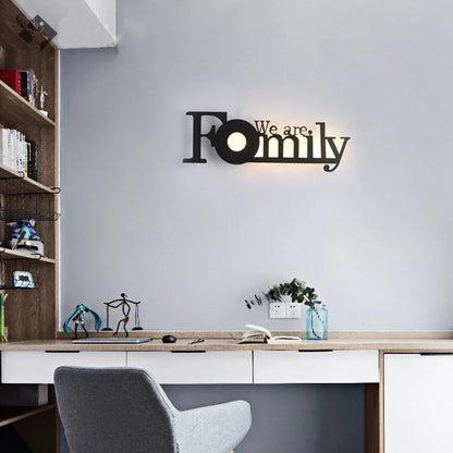 Moderne LED-Buchstabenlampe zur Wandmontage – Dekoratives Licht für Wohn- und Büros | Brehn