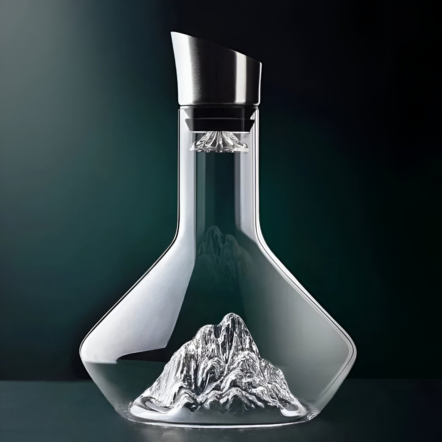 Brehn | "Eisberg" Wein-Dekanter & Distributor | Handgefertigtes bleifreies Kristallglas | Belüftungs- & Filtersystem | Elegante Servierkaraffe für Rotwein | 1500ml Luxus-Design
