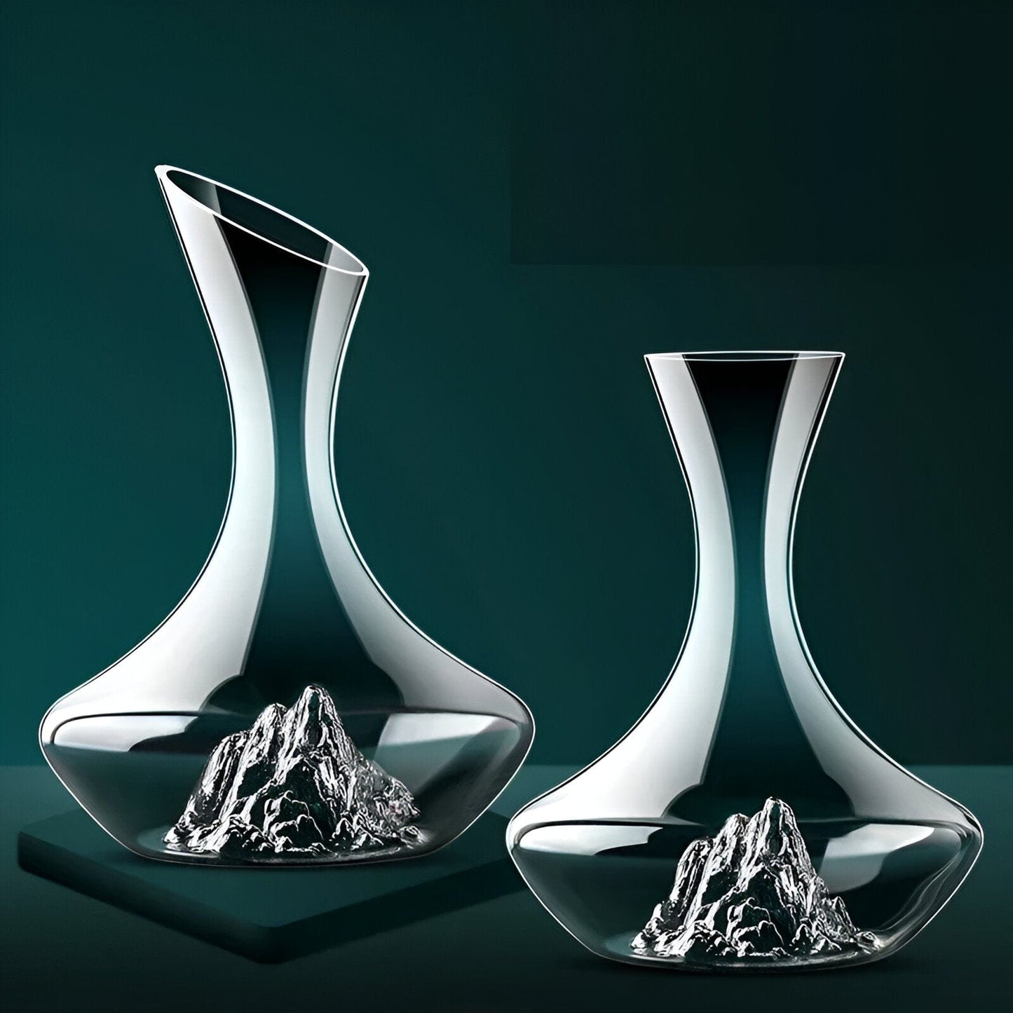 Brehn | "Eisberg" Wein-Dekanter & Distributor | Handgefertigtes bleifreies Kristallglas | Belüftungs- & Filtersystem | Elegante Servierkaraffe für Rotwein | 1500ml Luxus-Design
