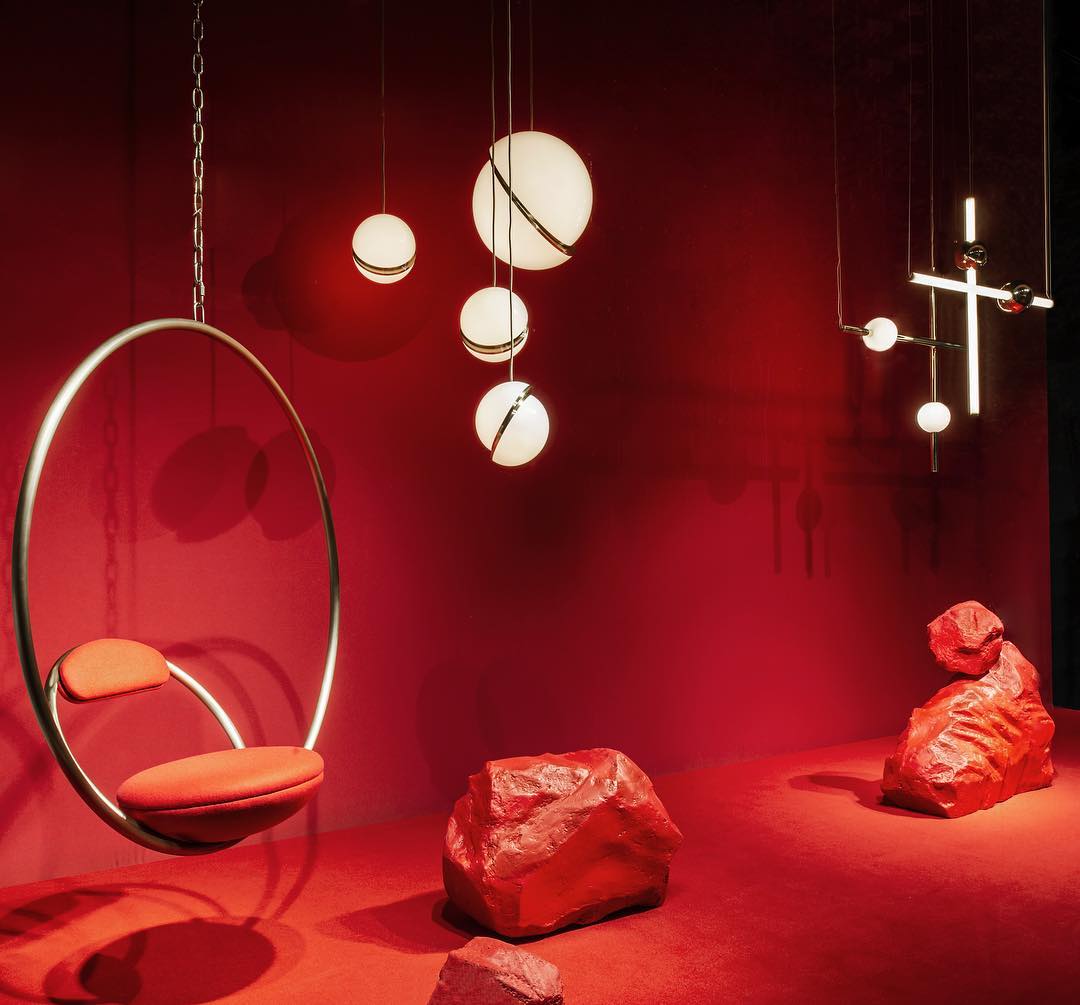 Brehn | CielCourbe Lampe - Luxus Mondlicht Pendelleuchte aus Acryl und Messing