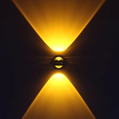 Moderne LED Wandleuchte aus Kristall – Dekorative Kristall Wandlampe | Brehn