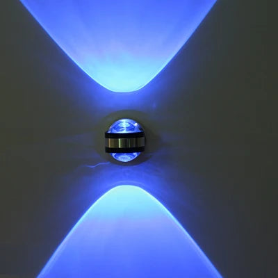 Moderne LED Wandleuchte aus Kristall – Dekorative Kristall Wandlampe | Brehn