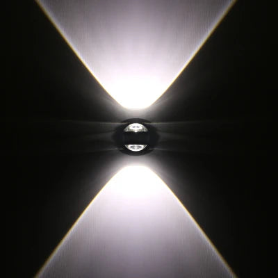 Moderne LED Wandleuchte aus Kristall – Dekorative Kristall Wandlampe | Brehn