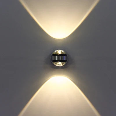 Moderne LED Wandleuchte aus Kristall – Dekorative Kristall Wandlampe | Brehn