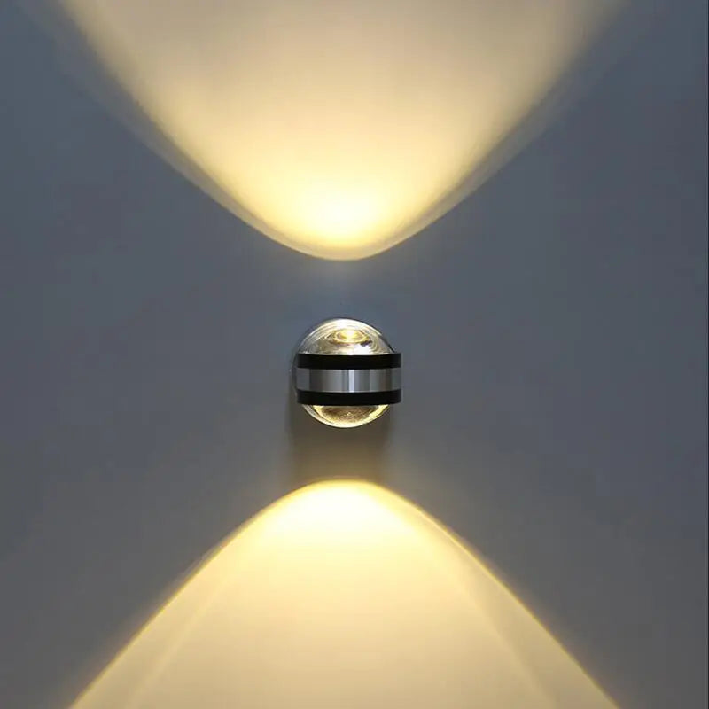 Moderne LED Wandleuchte aus Kristall – Dekorative Kristall Wandlampe | Brehn
