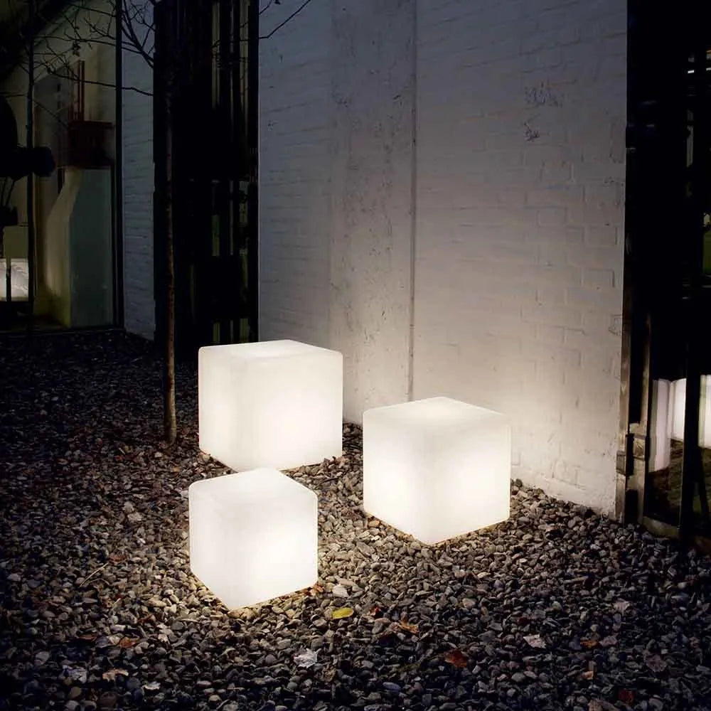 Brehn | Kubisches Gartenlicht