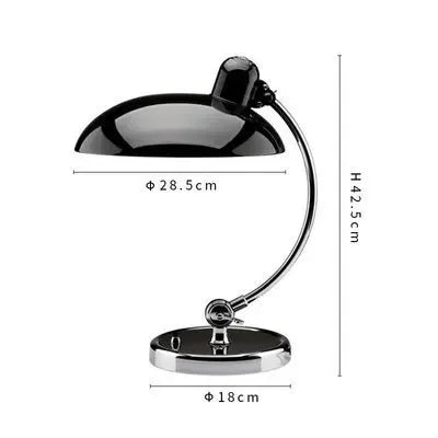 Dänische Tischlampe - Minimalistisches und Funktionales Design | Brehn