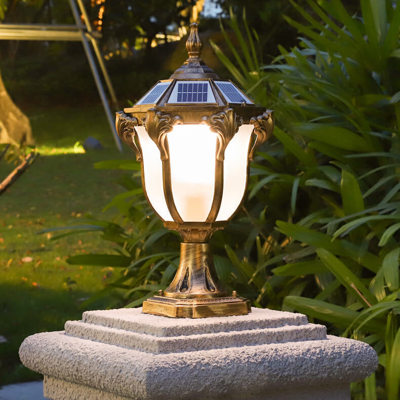 Europäisches Retro-Druckguss-Aluminium-Glas-Solar-wasserfestes Außen-Garten-Landschaftssäulenlicht | Brehn