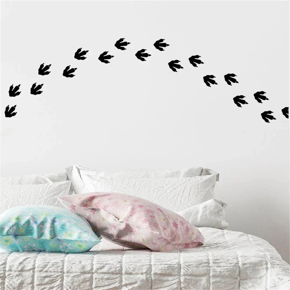Dino-Fußabdruck-Wandaufkleber Set aus 27 Stück Vinyl PVC Wandsticker für das Kinderzimmer abnehmbar Peel N Stick Aufkleber für das Kinderzimmer kreative DIY Wohnkultur