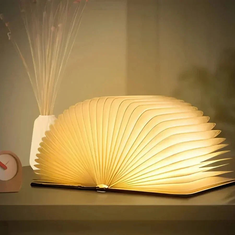Faltbare Buchlampe mit warmem LED-Licht - StoryGlow | Brehn