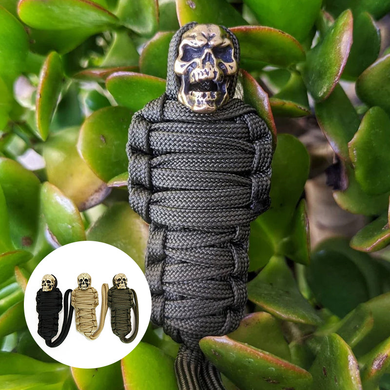 Paracord-Schlüsselanhänger, Mumienschädel aus Messing