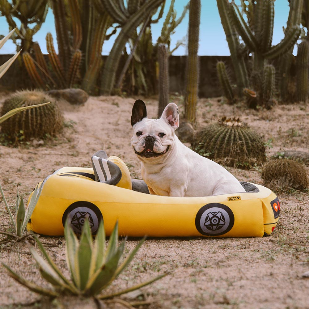 Brehn | FurElegance Klassisches Umwandelbares Rennauto-Bett | Luxuriöses Bolster-Hundebett für stilvollen Komfort und Unterstützung