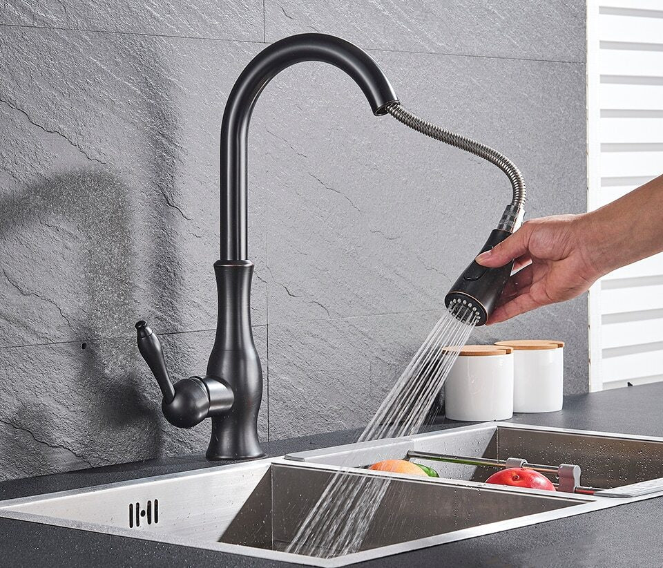 Brehn | SinkFlow ausziehbare Küchenarmaturen für moderne Küchen
