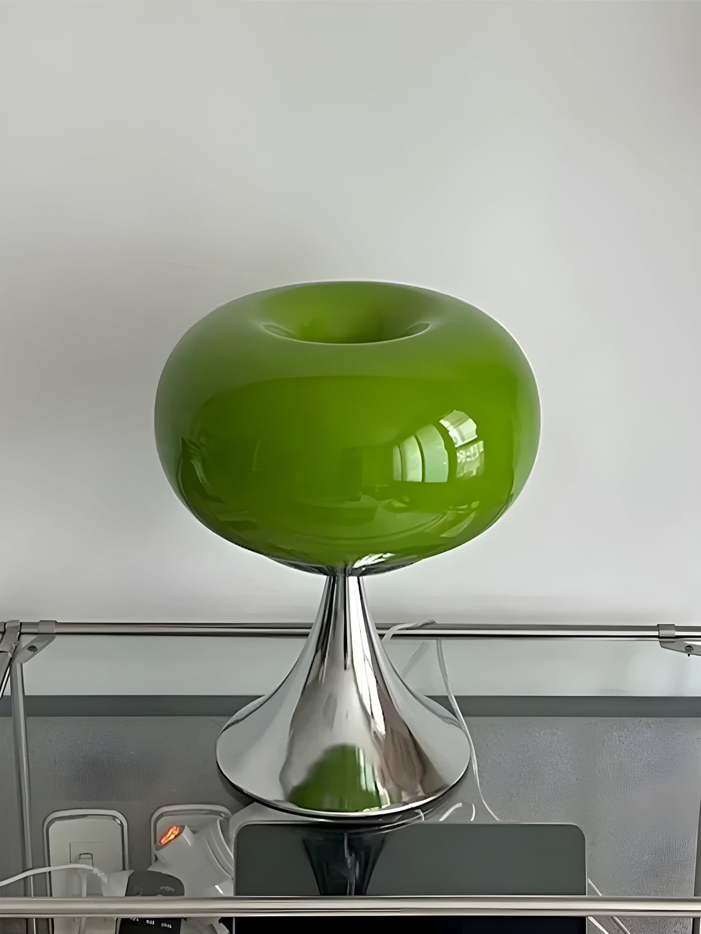 SereneCrystal Lampe - Elegante Retro Tischlampe | Brehn