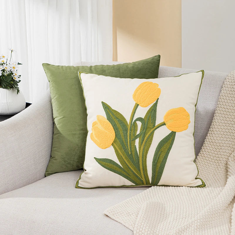 Bestickter Tulpenkissenbezug | Brehn
