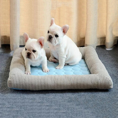 FurChill Frenchie Atmungsaktives Hundebett – Kühlmatte mit rutschfester Unterlage für heiße Tage | Brehn