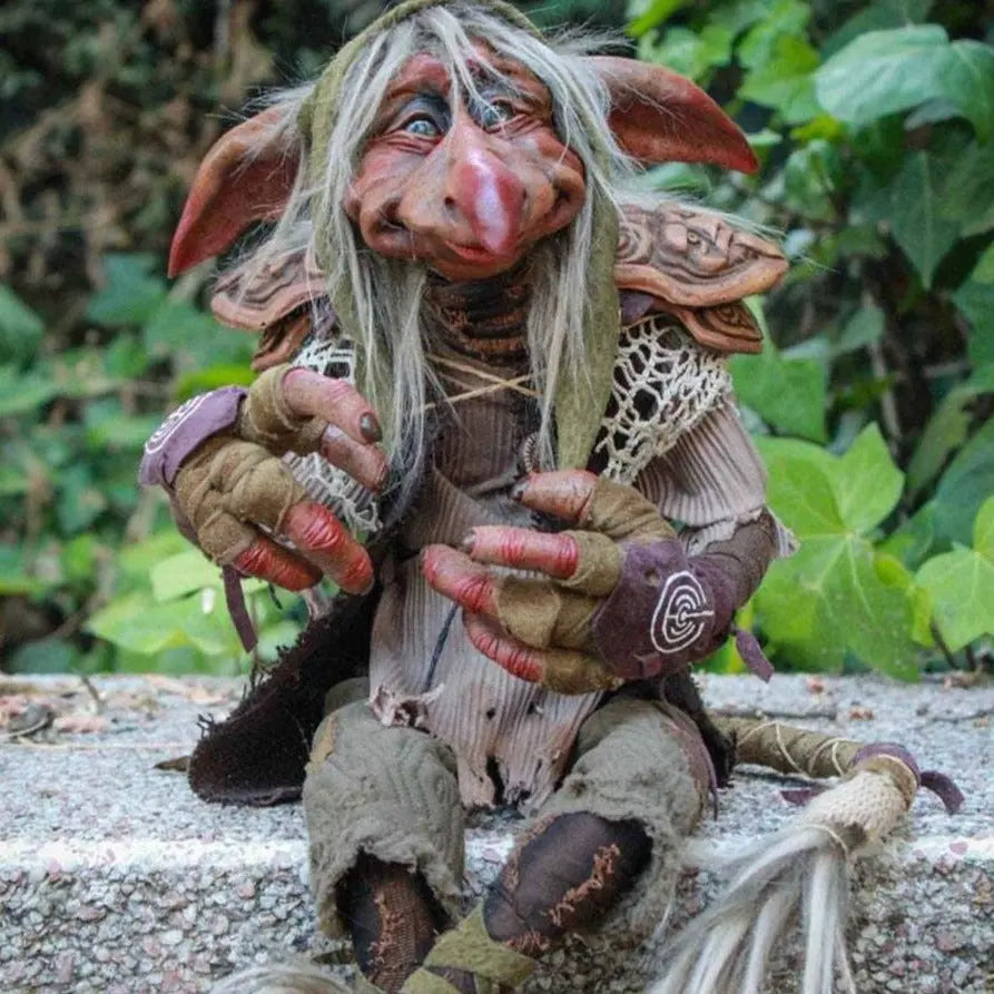 Charmante Gartenstatue aus Harz für eine einladende Atmosphäre