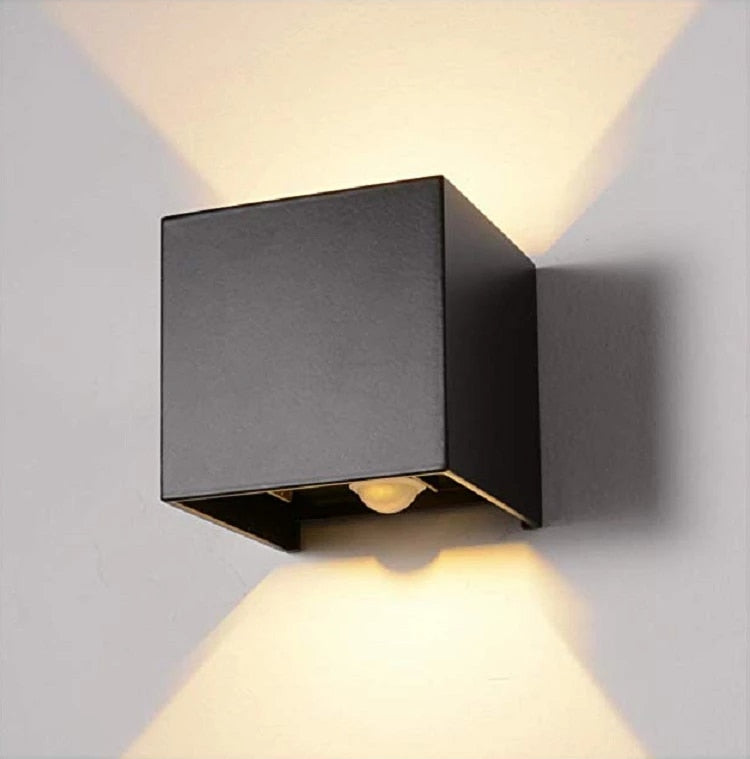 Ari - Außen Quadrat Auf/Ab Wand Sensor Licht IP65 | Brehn