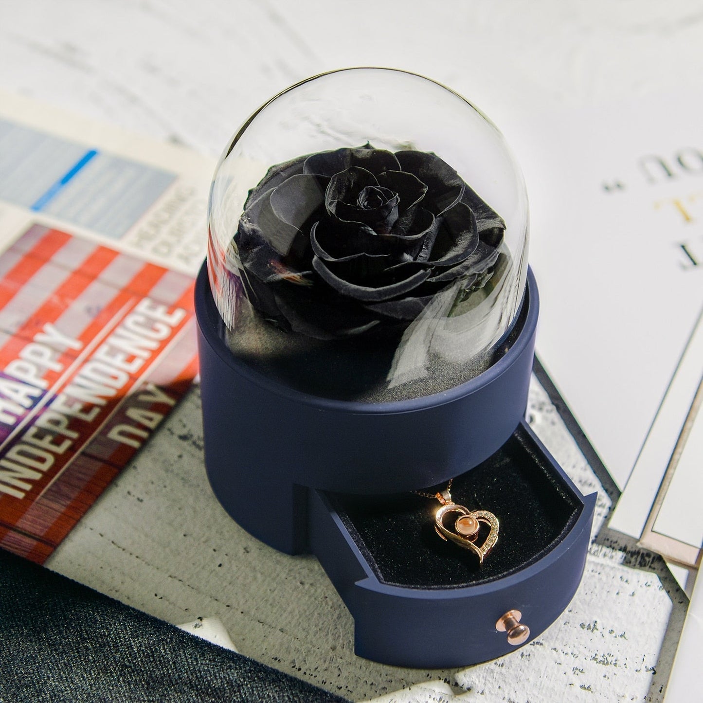 Brehn | Natürliche ewige Rose Halskette Schmuckbox