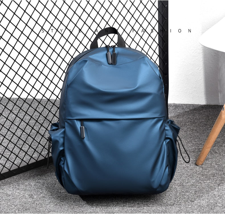 Brehn | Großer wasserdichter Freizeit-Reise-Rucksack