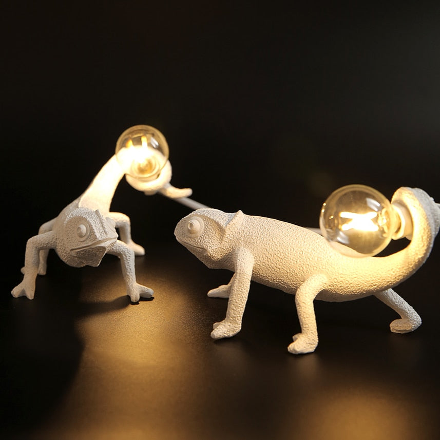 Brehn | Harz Eidechsen Tischlampe - Elegante Eidechsen Tischlampe aus Harz für modernes Interieur