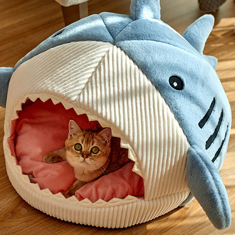 Brehn | Sleepy Shark Tragbares Warmes Haustierhaus