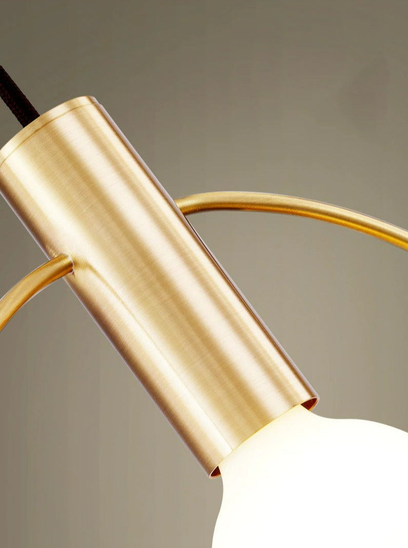 Moderne nordische Glaspendelleuchten