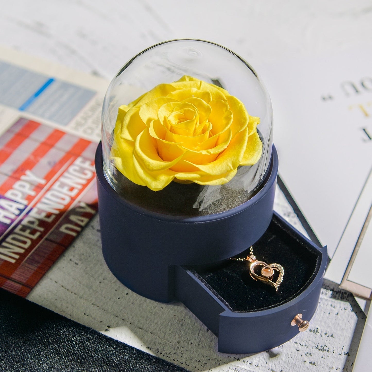 Brehn | Natürliche ewige Rose Halskette Schmuckbox