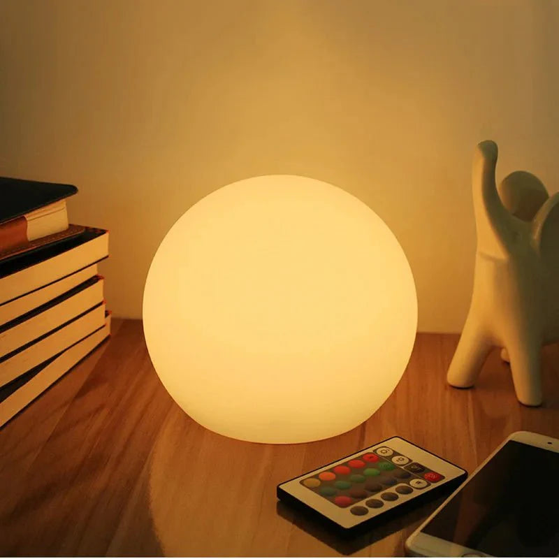 Brehn | AuraBall - Dynamische LED Lampe - Farbwechsel - Einzigartige Atmosphäre