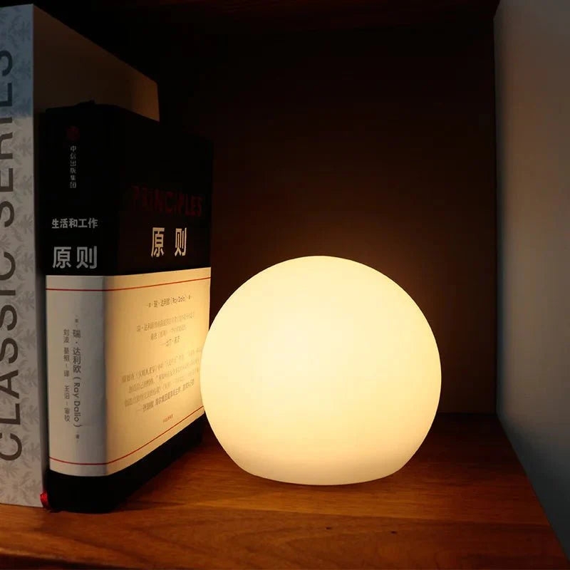 Brehn | AuraBall - Dynamische LED Lampe - Farbwechsel - Einzigartige Atmosphäre