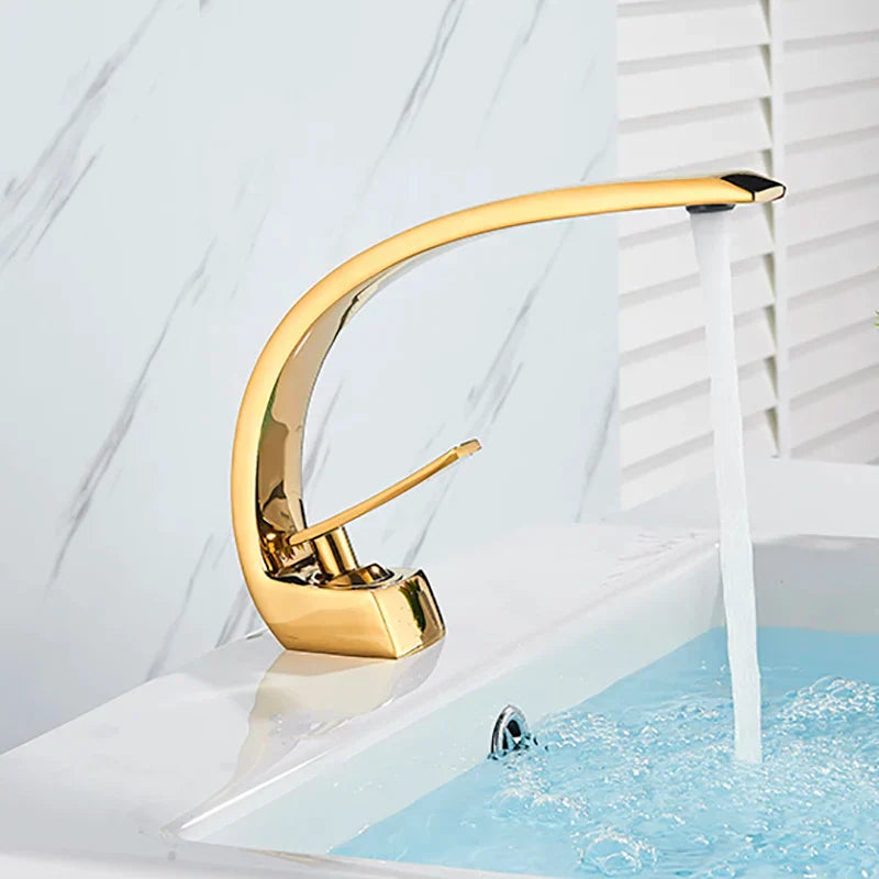 Brehn | UniqueHahn | Luxuriöse Armatur für Badezimmerstil