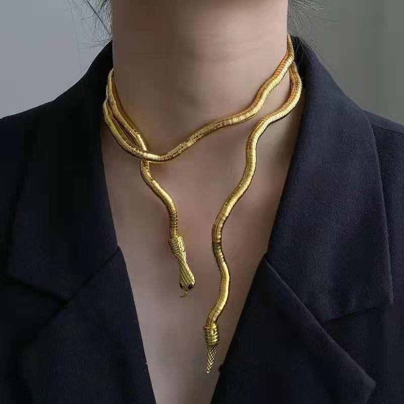 Schlangenkette – vielseitiges und trendiges Accessoire