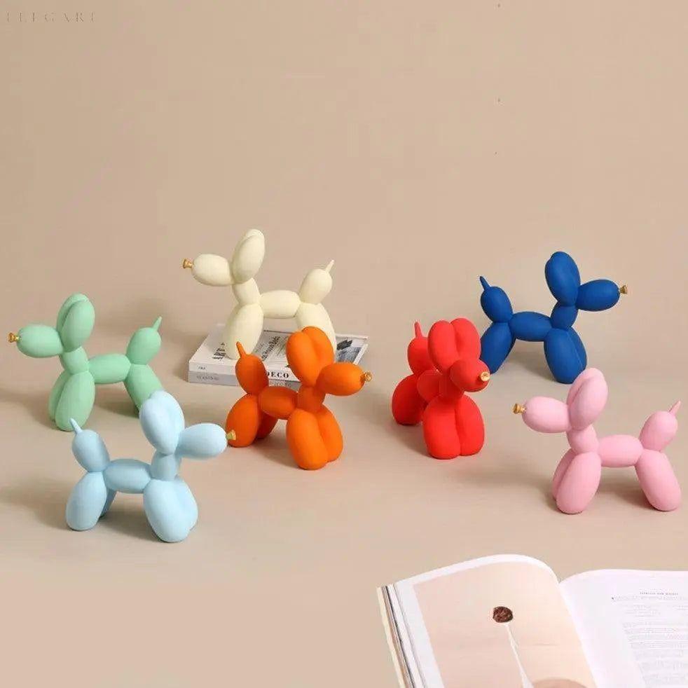 Haku – Ballonhund-Figur mit goldener Schnauze