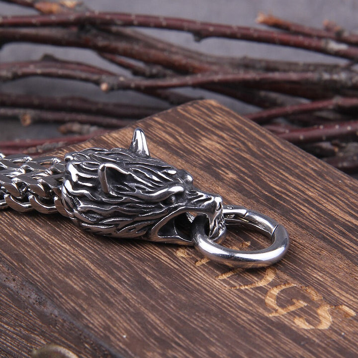 Silbernes Wikingerarmband „WolfBand“ – Handgefertigt mit Fenrir-Motiv