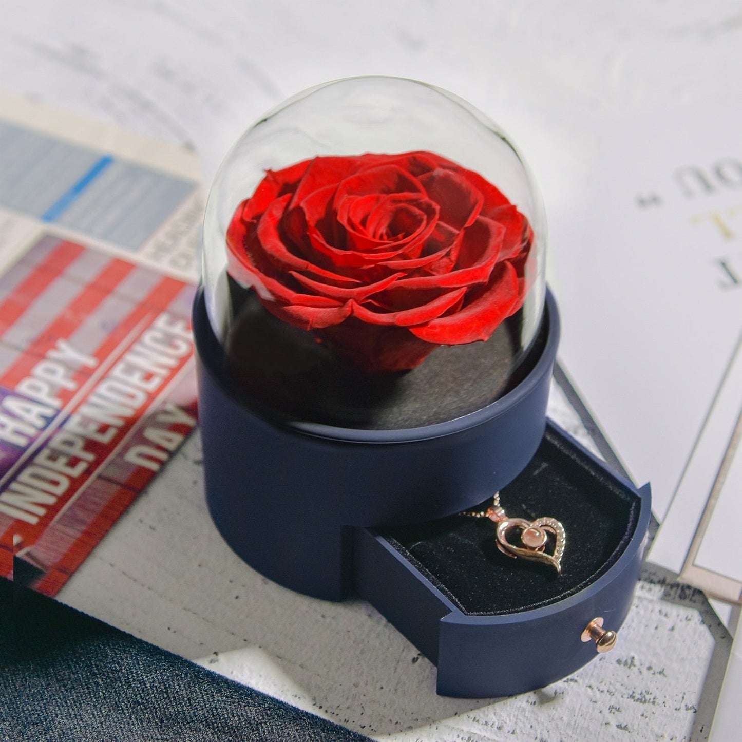 Brehn | Natürliche ewige Rose Halskette Schmuckbox
