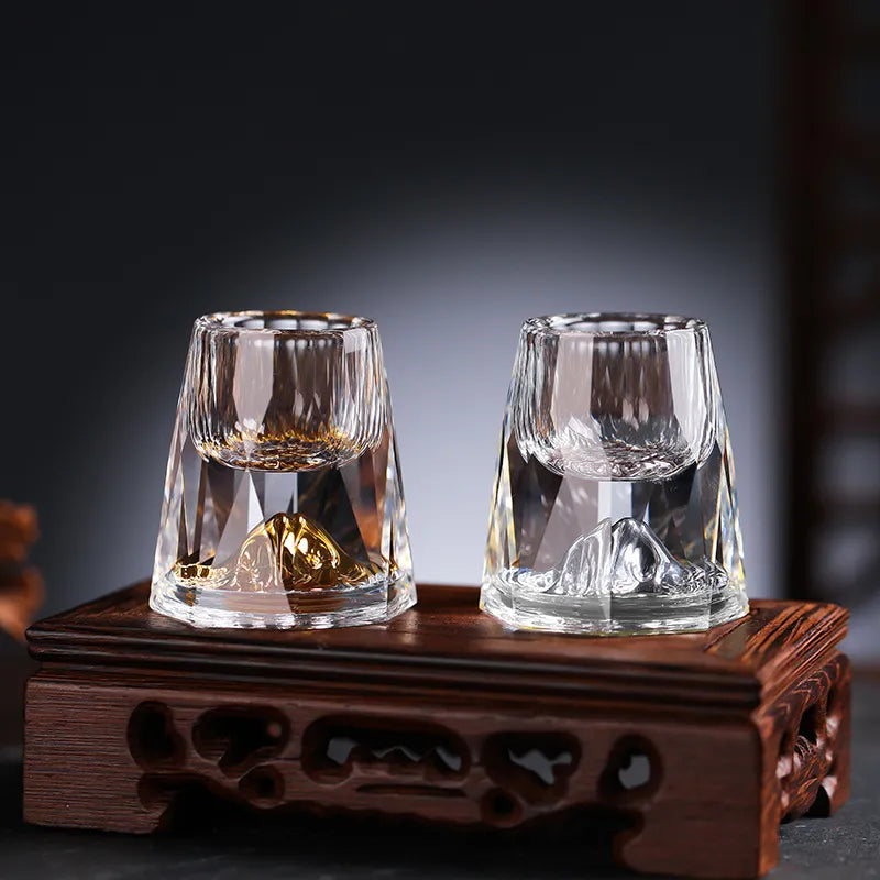 Luxuriöse Kristallgläser mit Goldflocken – Handgefertigt – 2er-Set – Für Whisky und Premium-Getränke